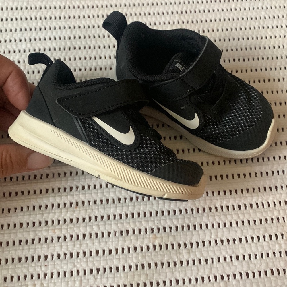Baby sneakers Nike 4c